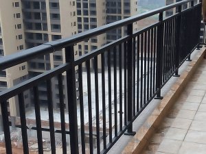 陽臺護欄多少錢一米？