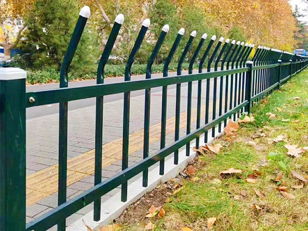 綠化鋅鋼護欄圖片