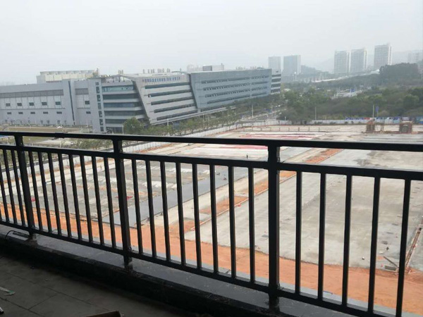 陽臺護欄哪種材料好？