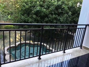 陽(yáng)臺(tái)護(hù)欄選購(gòu)方法