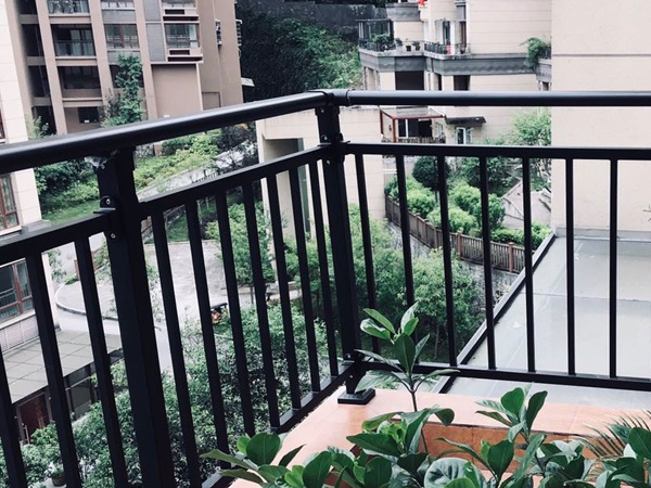 鋅鋼護欄、鋅合金護欄及鋅鋼合金護欄的區別