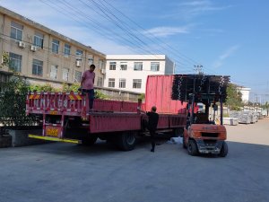 金用護欄2020年9月27日鋅鋼百葉窗發貨！