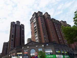 合肥金圓上都小區(qū)百葉窗、樓梯扶手定制