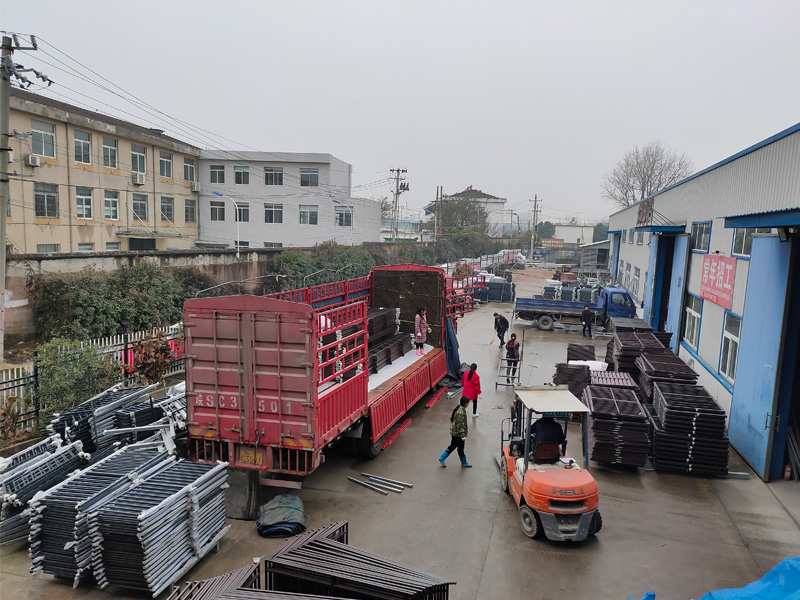 金用護欄2020年12月7日鋅鋼護窗欄桿發(fā)貨！