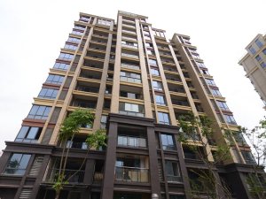 安慶西湖綠湖城小區(qū)百葉窗、陽臺(tái)護(hù)欄、樓梯扶手定制