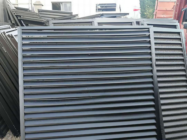 建筑百葉窗表面噴涂標準 建筑百葉窗表面噴涂標準