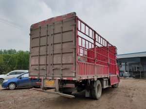 金用護欄2021年4月21日鋅鋼連廊欄桿發(fā)貨！