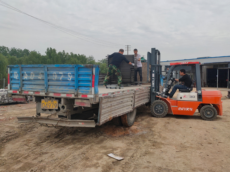 金用護欄2021年5月6日鋅鋼飄窗護欄發(fā)貨！