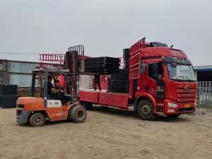 金用護欄2021年5月13日鋅鋼百葉窗發(fā)貨！