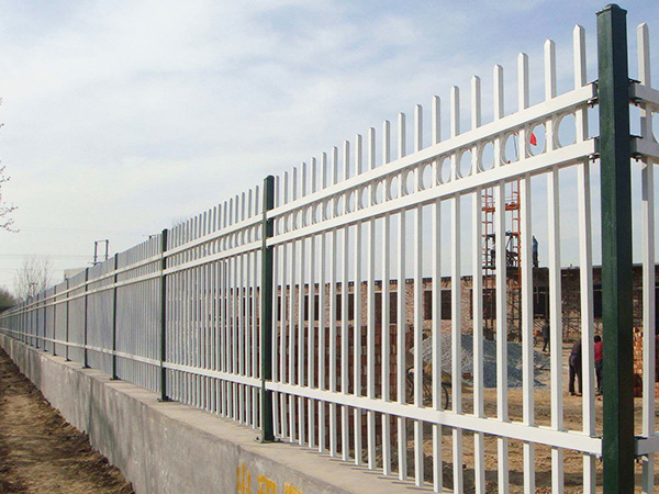 圍墻護欄廠家怎么選？