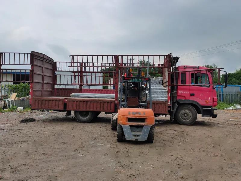 金用護欄2021年8月14日鋅鋼陽臺護欄發貨！