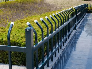 綠化護欄選什么材質(zhì)比較好? 綠化護欄選什么材質(zhì)比較好?