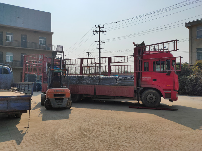 金用護欄2021年10月29日鋅鋼組裝式欄桿發貨！