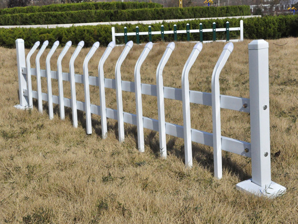 草坪護欄圖片大全 草坪護欄圖片大全