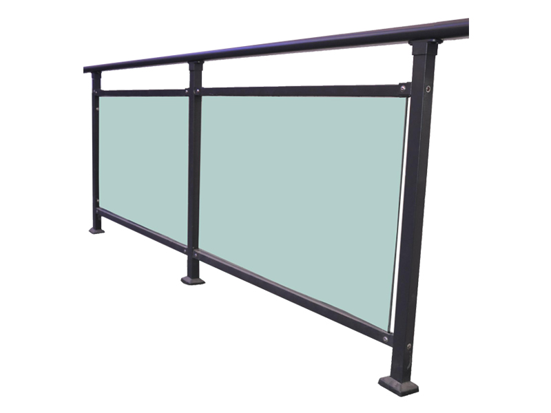 玻璃護欄多少錢一米？