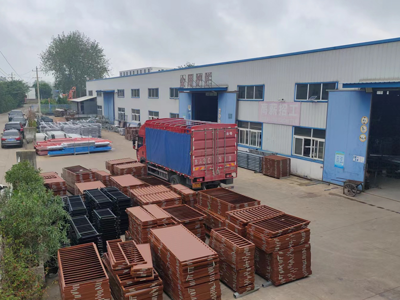 金用護欄2022年8月31日鋁合金百葉窗裝車發貨! 金用護欄2022年8月31日鋁合金百葉窗裝車發貨!