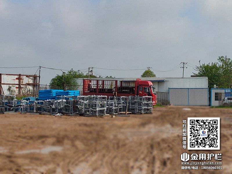 2024年4月19日鋅鋼空調護欄裝車發(fā)貨！