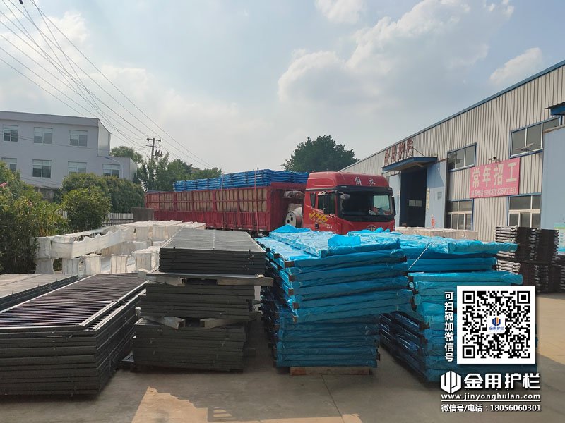 2024年5月25日鋅鋼陽臺護欄裝車發貨！