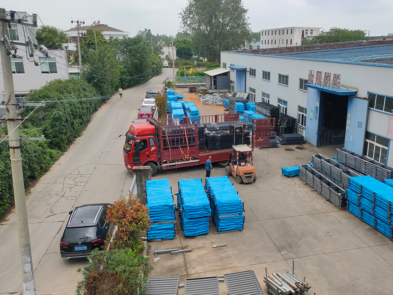 2024年8月29日鋅鋼圍墻護欄裝車發貨！