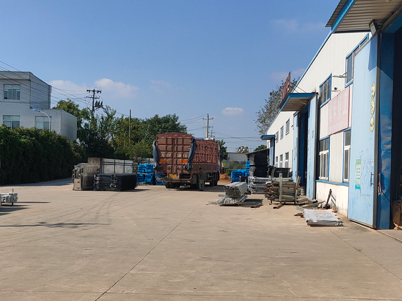 2024年10月26日鋅鋼百葉窗裝車發(fā)貨! 2024年10月26日鋅鋼百葉窗裝車發(fā)貨!