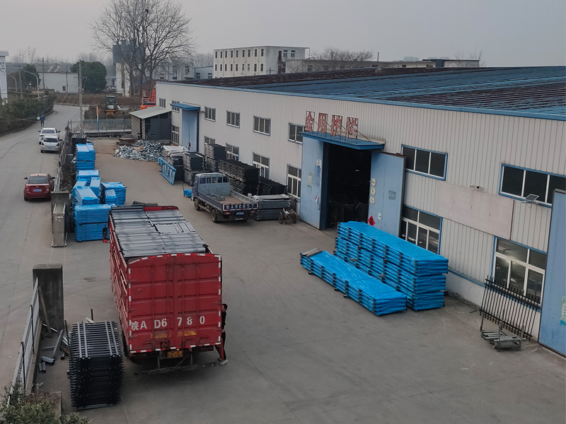 2025年3月11日鋁合金百葉窗裝車發(fā)貨! 2025年3月11日鋁合金百葉窗裝車發(fā)貨!