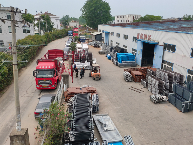 2025年5月20日鋅鋼組裝欄桿裝車發貨！